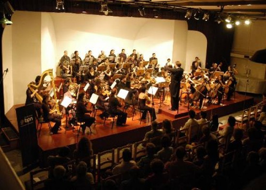 Los conciertos serán dirigidos por Fabrizio Danei, al frente de la Orquesta de Cuerdas de la Fundación Cultural Patagonia. 