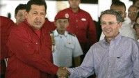 Los jefes de Estado venezolano y colombiano se reunieron dos horas a solas para discutir sus diferencias y normalizar la relación entre los países. 