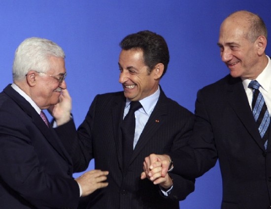 La meta principal de la nueva organizacin es conciliar a rabes e israeles. Sarkozy reuni a Olmert y Abbas.