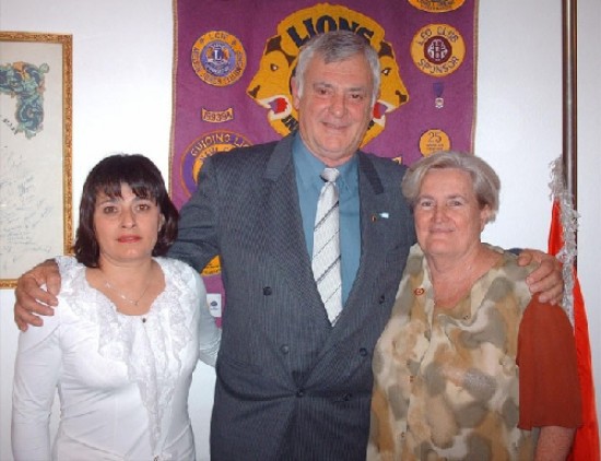Mario Abril, nuevo presidente del Club de Leones allense.