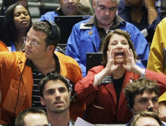 Wall Street cerró por debajo de los 11.000 puntos, algo que no sucedía desde el 2006.