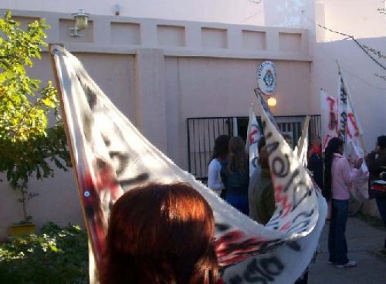 Los trabajadores hospitalarios mantienen la medida de fuerza desde el 9 de mayo.