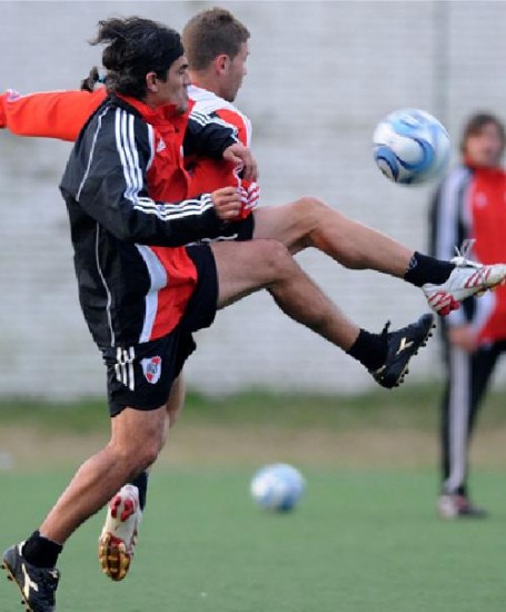 El Burrito estar entre los once ante San Lorenzo.