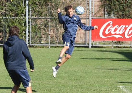 Palacio particip ayer de la prctica, pero el cuerpo tcnico de Boca recin le dar accin ante Arsenal.