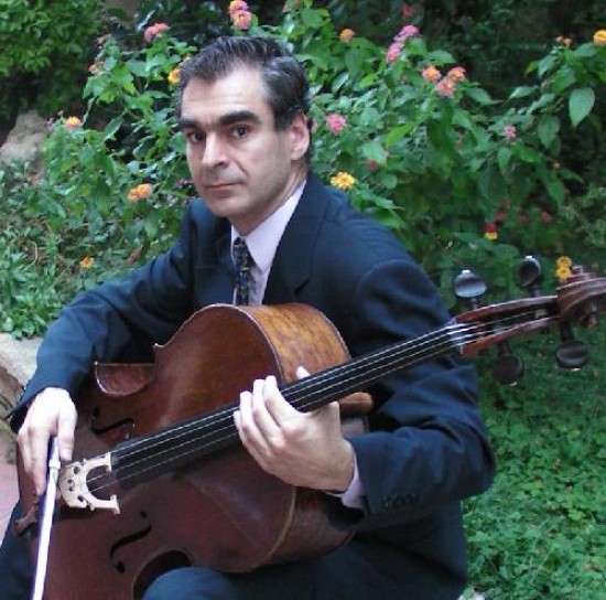 En la actualidad, Stanimir Todorov es el primer cello de la Orquesta Filarmnica de Montecarlo.
