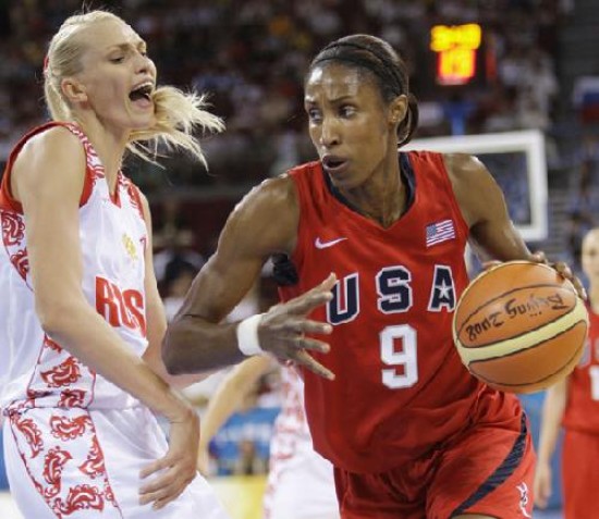 Estados Unidos pas a la final en el bsquet femenino al derrotar a Rusia.