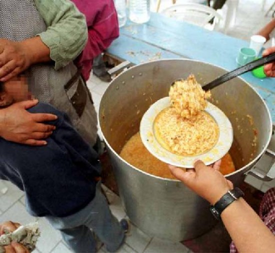 Familia dice que cada plato tiene un 30% de preelaborados y un 70% de frescos. El refrigerio alcanza a 119.000 chicos y el almuerzo a unos 20.000 en toda la provincia.