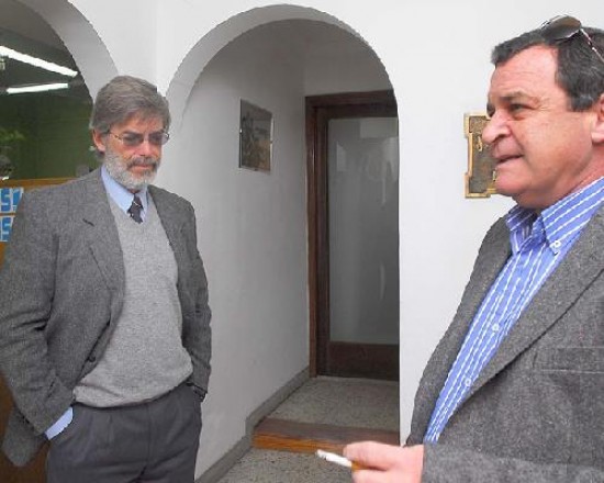 Lpez Proumen con su abogado defensor, Marcelo Inaudi, en el juzgado federal.