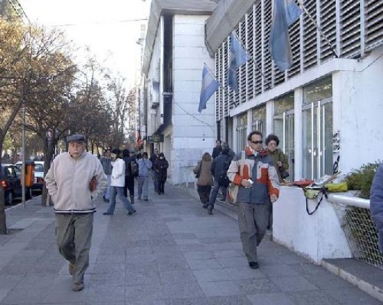 El gobierno provincial difundió los valores que manejaron en las entidades bancarias.