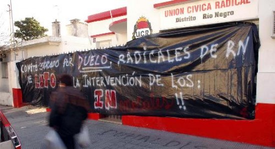 El oficialismo provincial realizará un acto esta mañana en la sede del Comité provincial. Gauna anticipó que apelarán el fallo judicial.