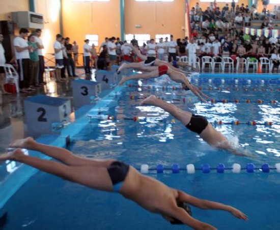 El natatorio de Villa Congreso recibe a los mejores de Ro Negro.