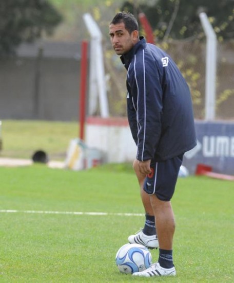 Rodrigo Palacio hizo ftbol ayer y estar el domingo ante el 