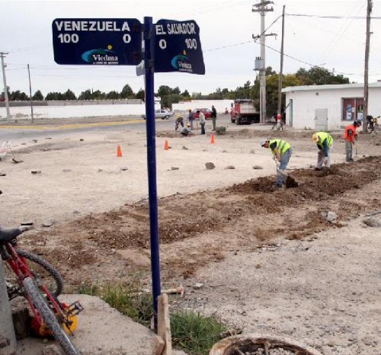 La construccin de un cordn cuneta costar 111,65 pesos.