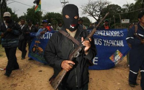 Organizaciones que apoyan a Morales amenazan con volver a las movilizaciones en las provincias opositoras si no hay acuerdo. 