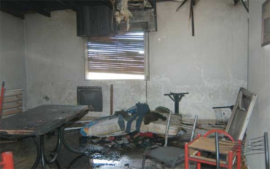 La vivienda de Ignacio Rivas 256 tras el incendio. (Foto: Gabriel Oyarzo-AN).