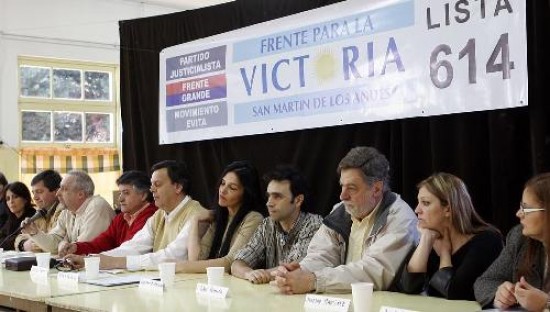 En el acto de lanzamiento de candidatos estuvieron los referentes provinciales de los partidos que integran la coalicin.