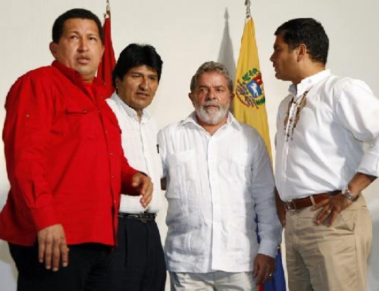  Lula,Chvez, Correa y Morales cuestionaron a EE. UU. por la crisis financiera actual. 