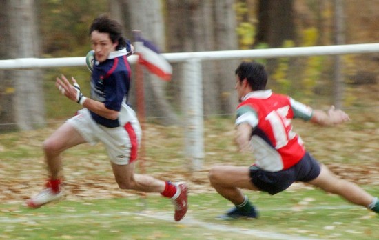 Neuqun est invicto en el torneo. Marabunta va por el golpe a domicilio. 