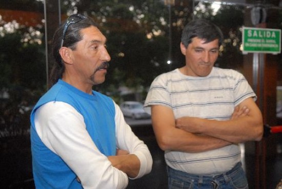 Diego Candia y Rubn Moyano denunciaron los excesos policiales. 