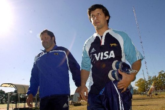 Phelan defini el equipo que maana jugar el test match con los franceses. 