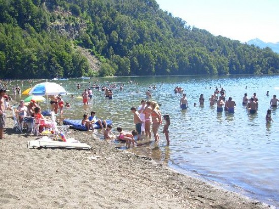 El curso de agua es uno de los ms visitados por residentes y turistas. Se trata de unos los atractivos de la zona. 