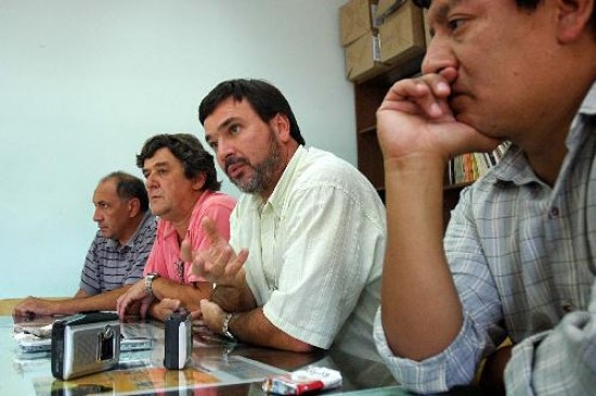 La conduccin del sindicato se reuni en Cervantes con los intendentes opositores. 