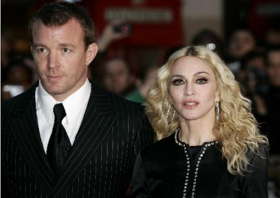 Madonna y Ritchie acordaron finalmente ayer el divorcio. 