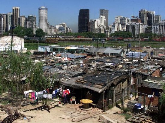 La Villa 31 es un crudo reflejo de la pobreza y el dficit habitacional en Buenos Aires. 