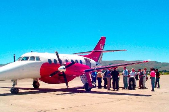 El primer vuelo fue de inauguracin y en l viajaron directivos de la empresa. 