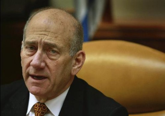 El primer ministro Olmert ve cmo se cae la tregua con Hamas. 