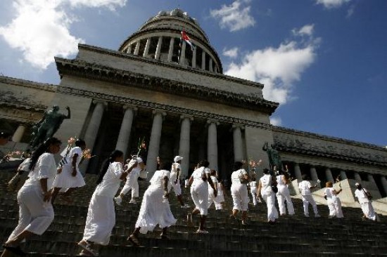 En Cuba, las damas de blanco reclamaron por la libertad de los presos polticos. 