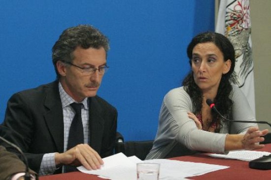 El jefe de gobierno porteo y su vice, Gabriela Michetti, al comunicar el rechazo al convenio. Resignarn 100 millones extras de ingreso. 