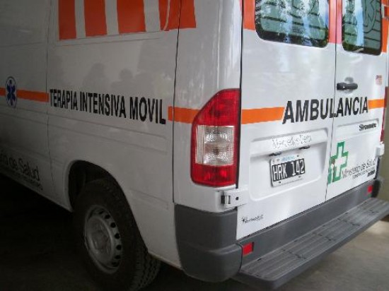 La flamante ambulancia slo tiene una silla de ruedas, pero no aire acondicionado. 
