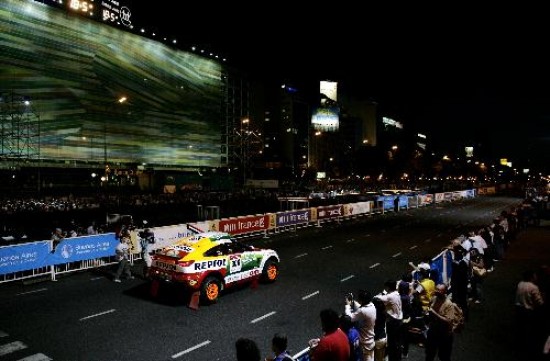 El francs Stephane Peterhansel es uno de los pocos que ganaron en motos y autos el Dakar. Ir por el dcimo ttulo. 