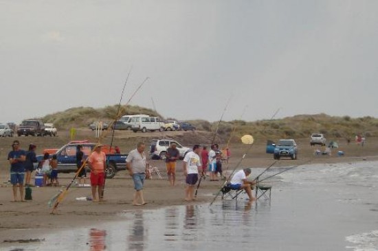 La competencia de pesca se desarroll el domingo desde las playas de la baha San Blas, en cercanas de Carmen de Patagones. 
