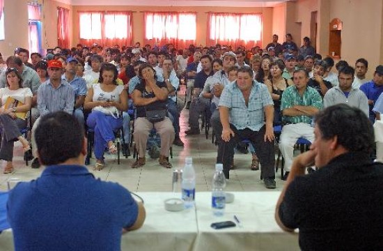 Una alta adhesin logr el dirigente Rubn Lpez en la asamblea ampliada realizada en Cipolletti. 