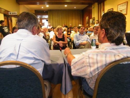La conduccin provincial del partido se reuni en Bariloche. 