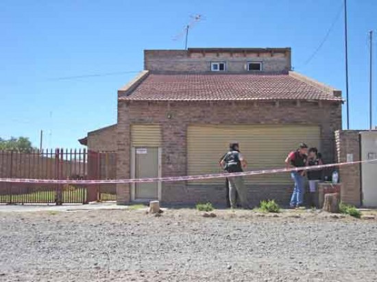 Imagen de la casa de la chica asesinada en Fernndez Oro. Foto: Agustn Martnez.