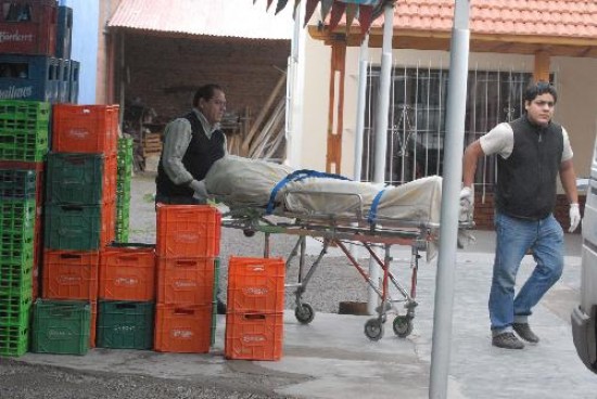 Longhui Chen sali en defensa de una cajera y recibi un tiro que le provoc la muerte. 