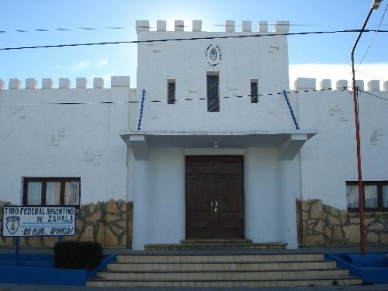 La deuda se origin sobre dos lotes, uno de los cuales fue cedido al municipio en la dcada del 70. 