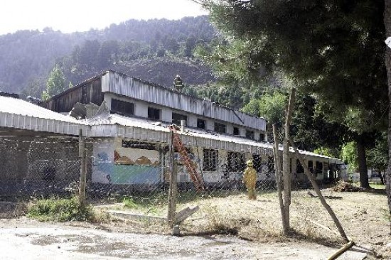 La Escuela 142 result seriamente afectada por un incendio intencional. 