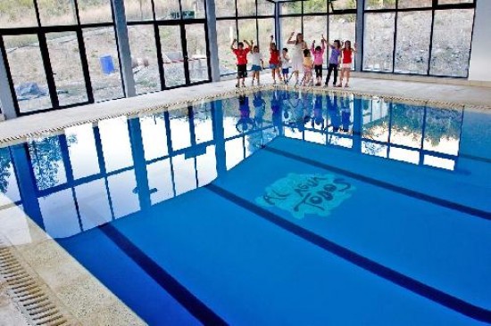 El natatorio podr ser utilizado por personas con necesidades teraputicas. 