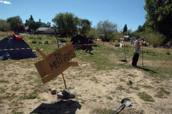 El terreno tiene unos 5.000 metros cuadrados y est entre Lolog y Necochea. 