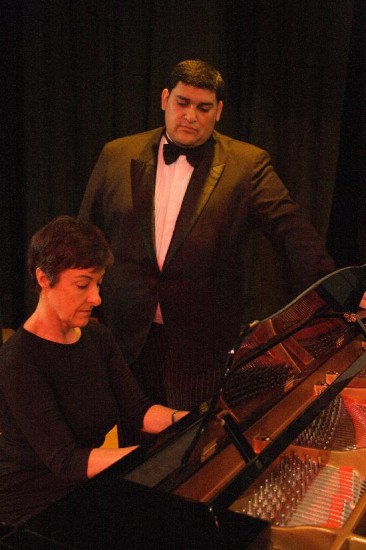 Granero y Vallejos actuarn en Ro Colorado. 