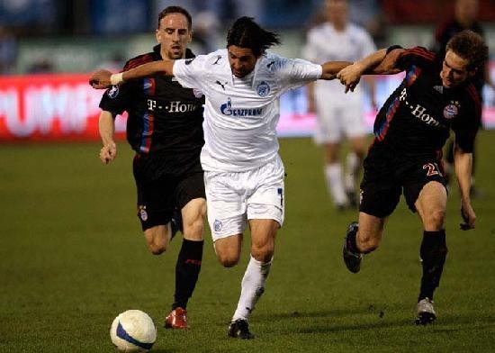 Alejandro Domnguez ser titular en Zenit, ltimo campen, que juega ante Marsella. 