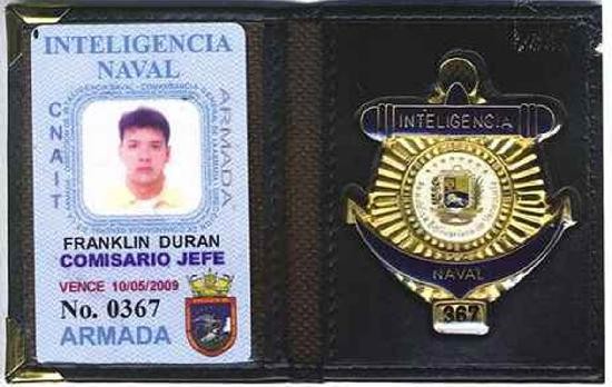 El carnet de los servicios secretos venezolanos que portaba Durn al ser detenido. 