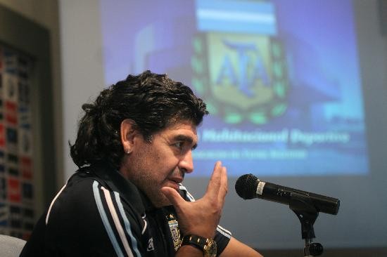 Maradona confirm su amor por Boca, aunque dijo: 
