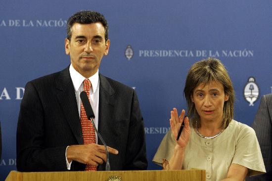 Randazzo fue la voz oficial. 