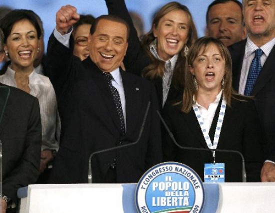 El premier italiano pretende terminar con la fragmentacin de decisiones que, a su juicio, genera el sistema parlamentario. 