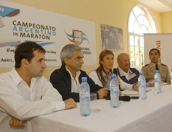 Autoridades provinciales, de la federacin y del club organizador dieron detalles de la prueba. 